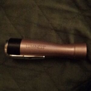 COPY - Luminess women's facial hair trimmer